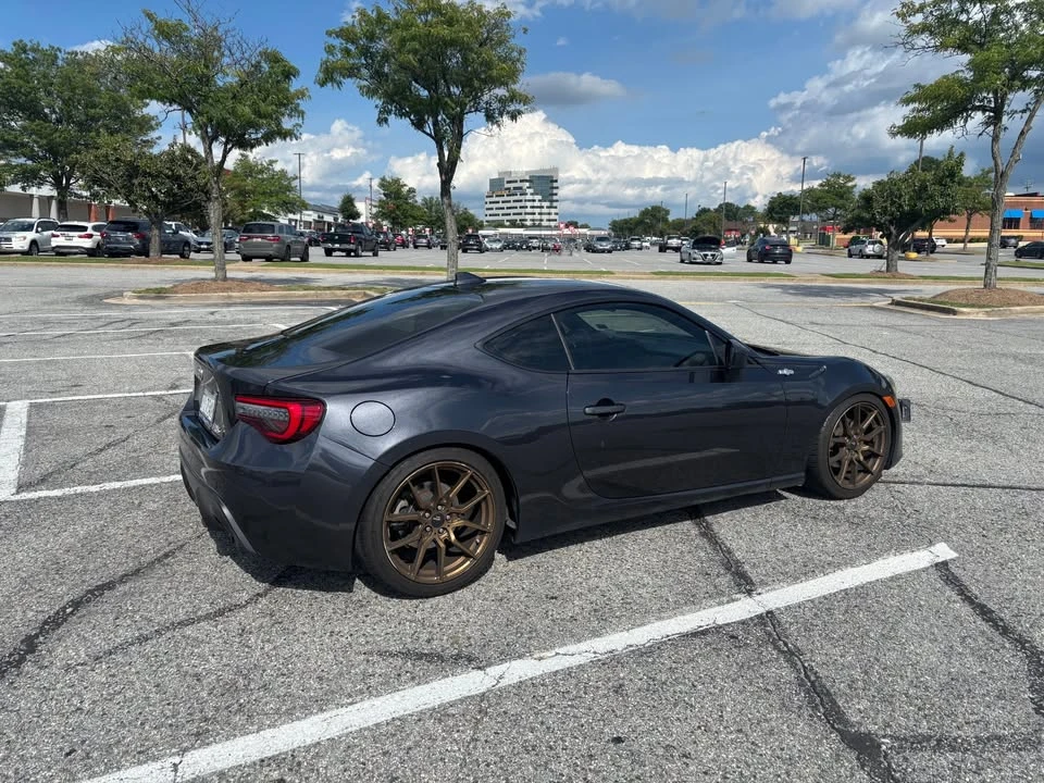 2015 Scion FR-S - Image 4 of 13
