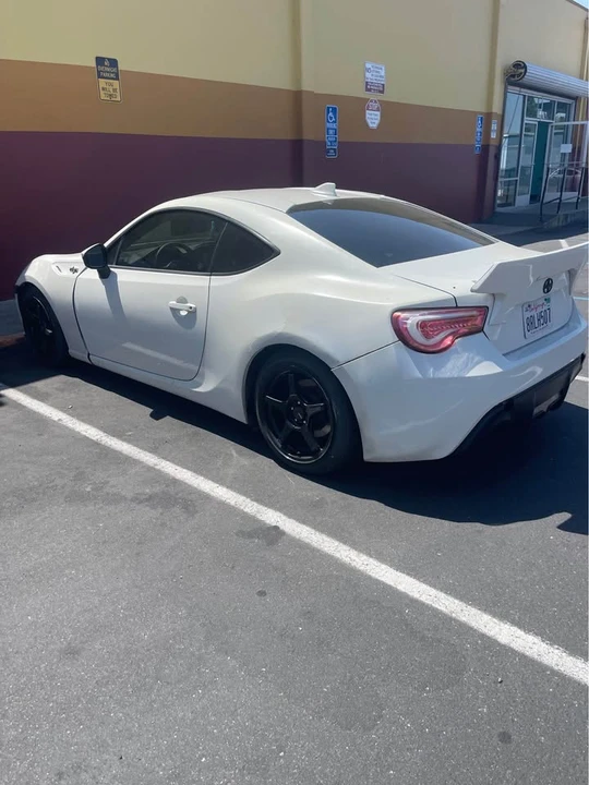 2015 Scion FR-S - Image 2 of 7
