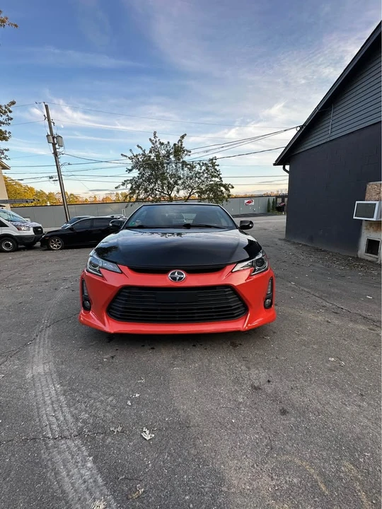 2015 Scion tC - Image 2 of 10