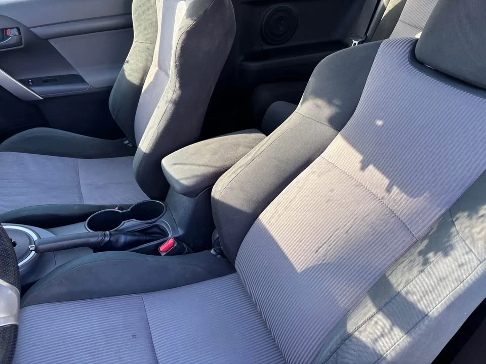 2015 Scion tC - Image 11 of 15