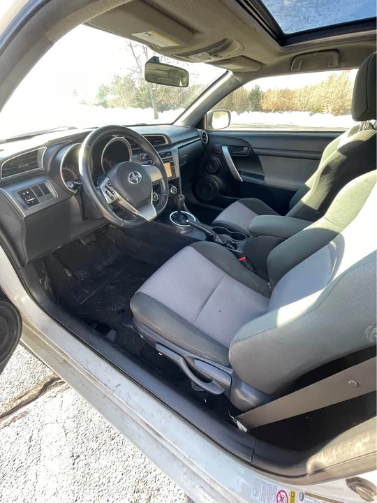 2015 Scion tC - Image 8 of 17
