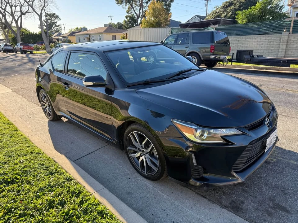 2015 Scion tC - Image 2 of 15