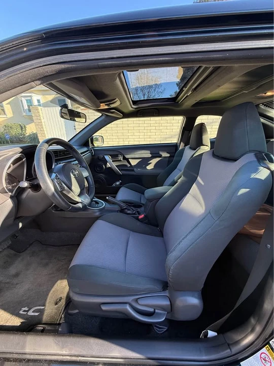2015 Scion tC - Image 8 of 15