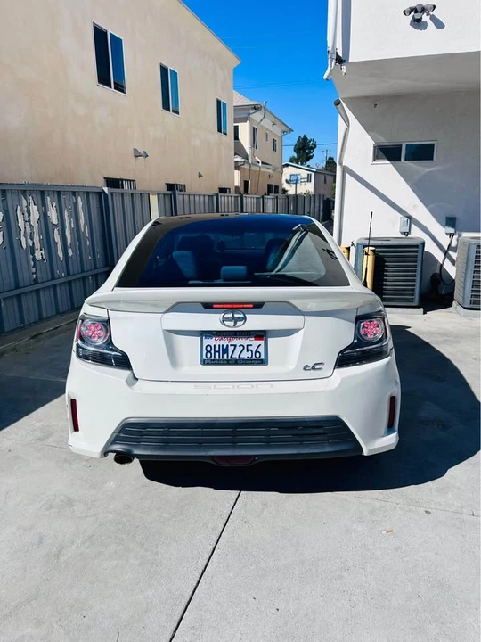 2015 Scion tC - Image 2 of 4
