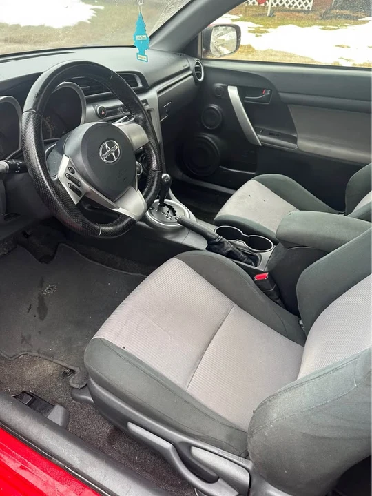 2015 Scion tC - Image 9 of 12