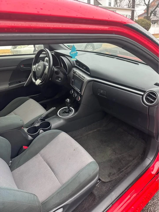 2015 Scion tC - Image 10 of 12