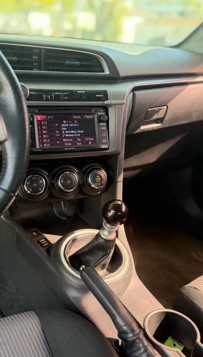 2015 Scion tC - Image 7 of 8