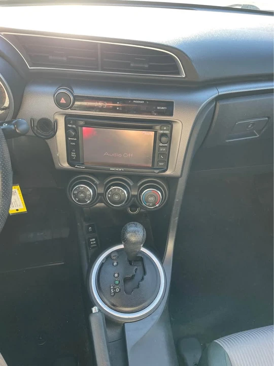 2015 Scion tC - Image 16 of 17