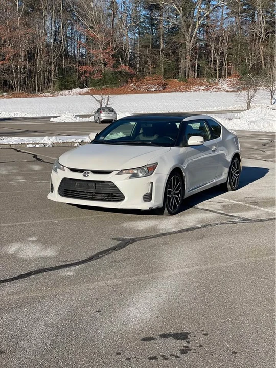 2015 Scion tC - Image 2 of 17