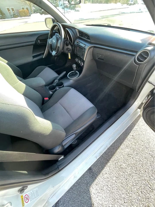 2015 Scion tC - Image 11 of 17