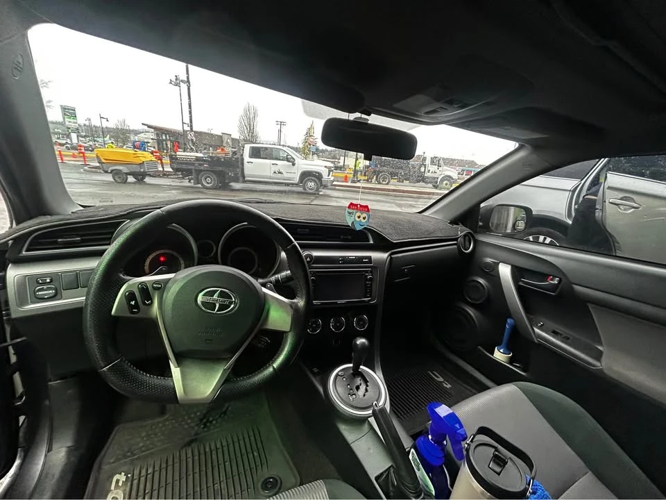2015 Scion tC - Image 6 of 6