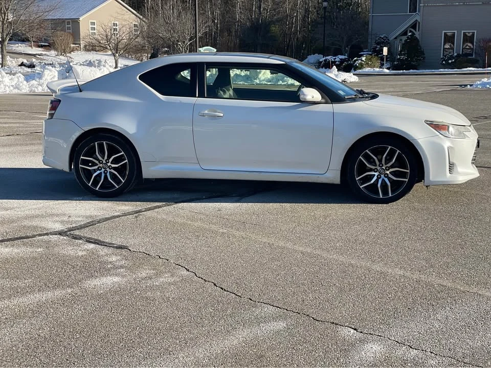 2015 Scion tC - Image 3 of 17
