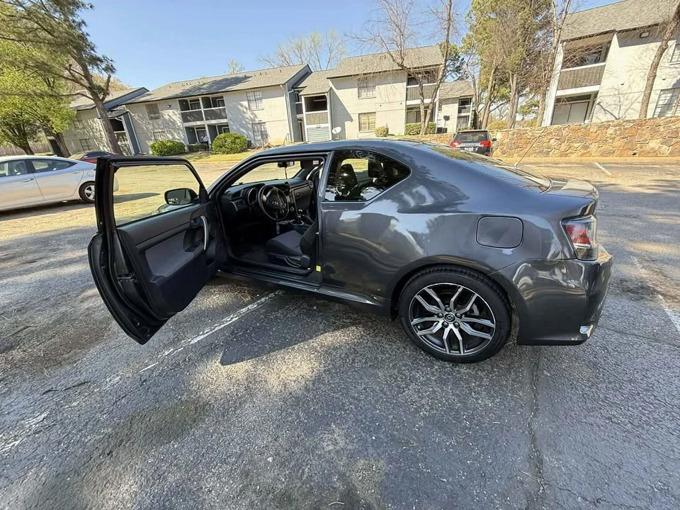 2015 Scion tC - Image 7 of 9