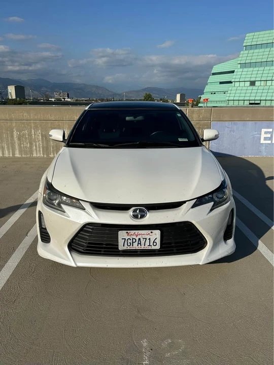 2015 Scion tC - Image 2 of 18