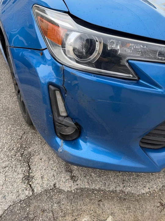 2015 Scion tC - Image 8 of 9