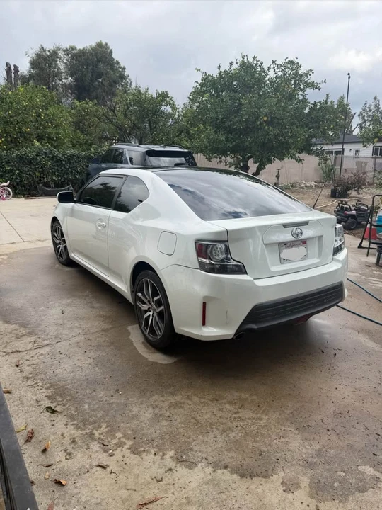 2015 Scion tC - Image 2 of 13