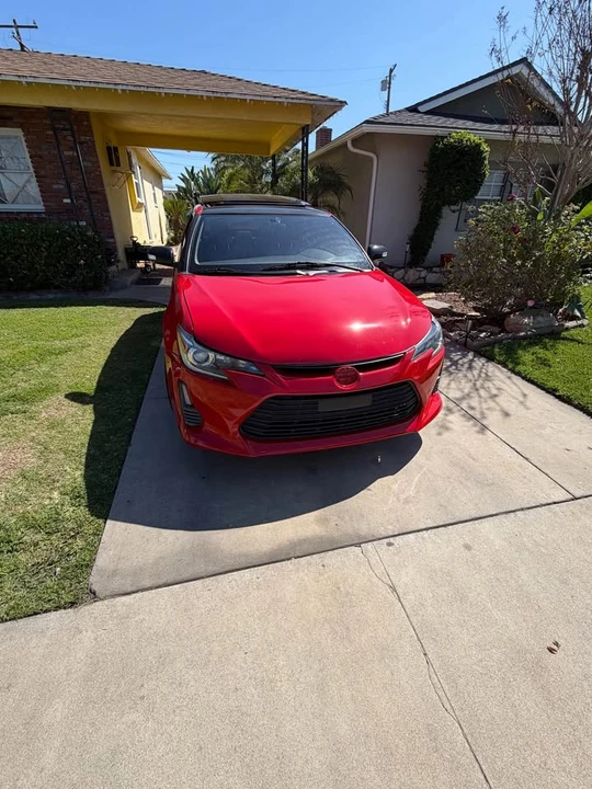 2015 Scion tC - Image 2 of 7