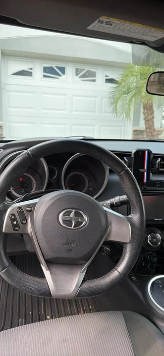 2015 Scion tC - Image 8 of 10