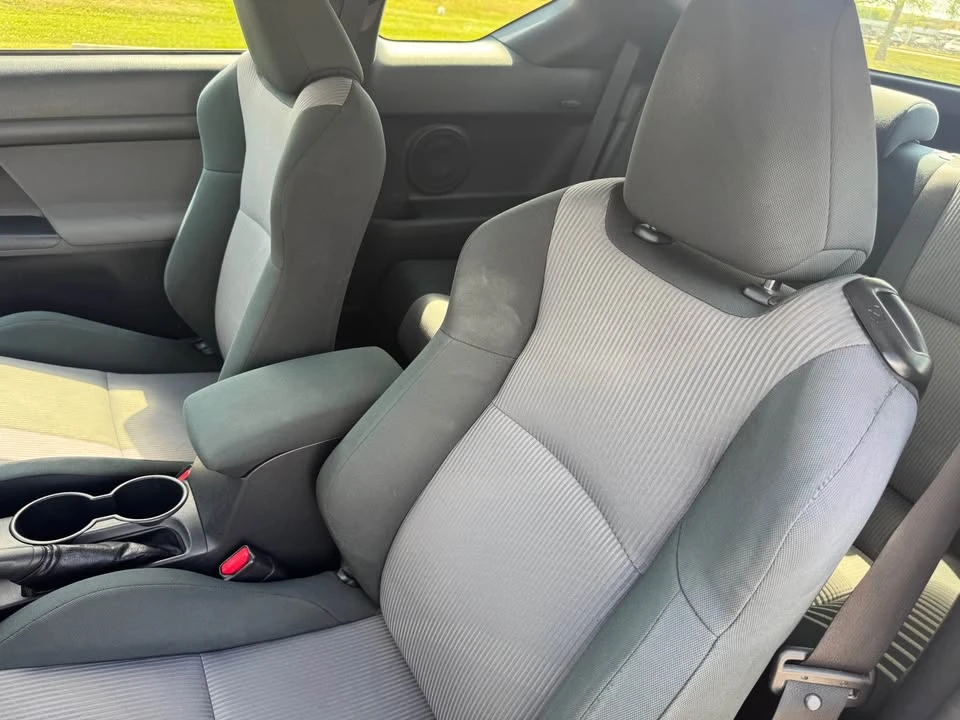 2015 Scion tC - Image 8 of 13
