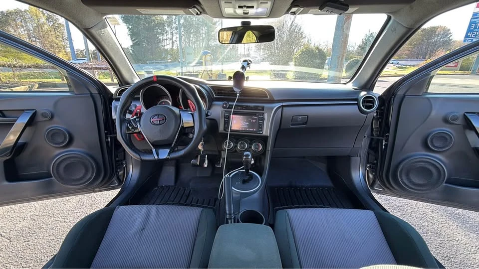 2015 Scion tC - Image 12 of 19