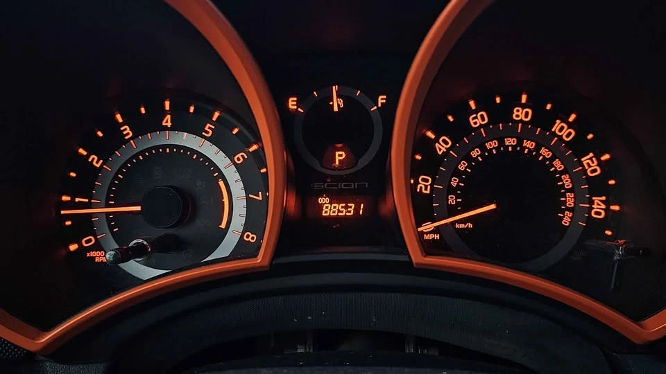 2015 Scion tC - Image 10 of 14