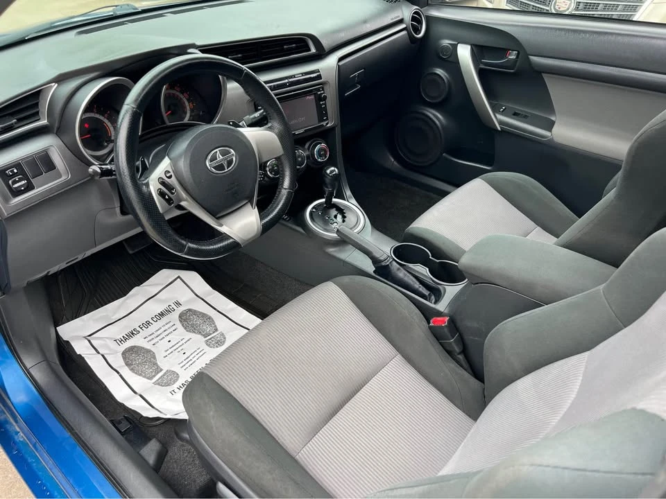 2015 Scion tC - Image 10 of 20