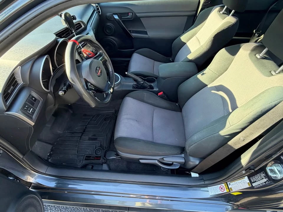 2015 Scion tC - Image 4 of 19