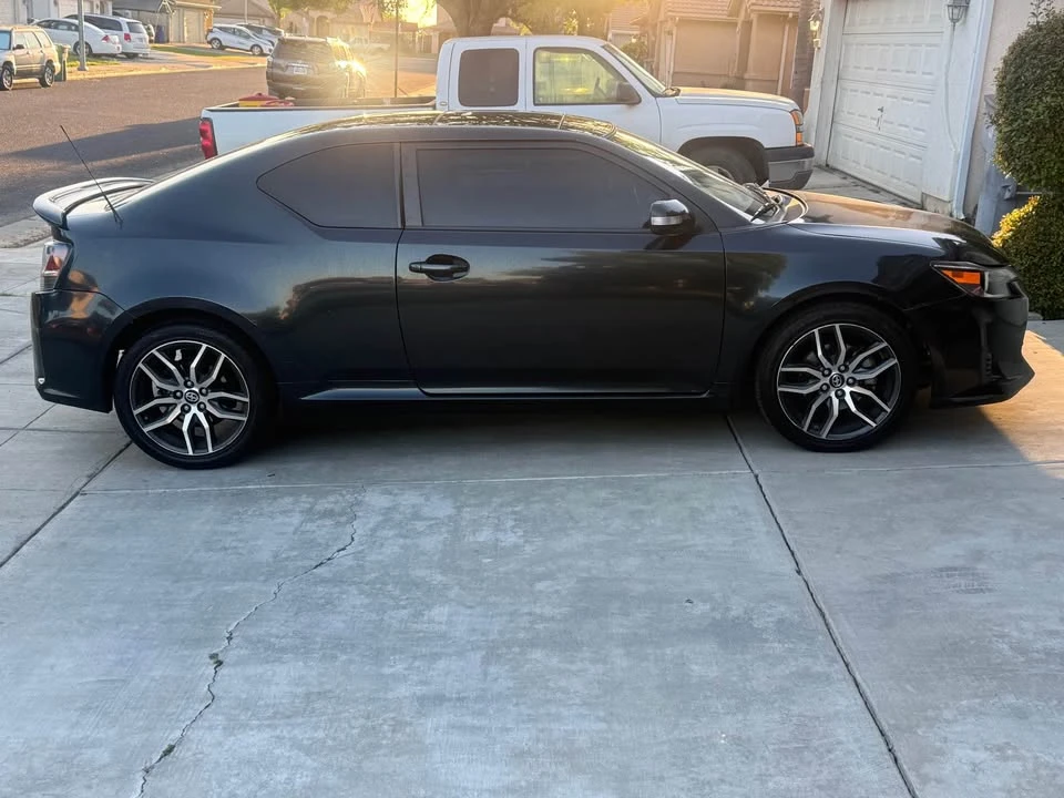 2015 Scion tC - Image 6 of 14