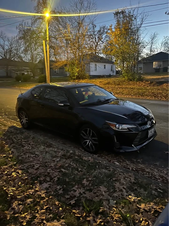 2015 Scion tC - Image 13 of 15