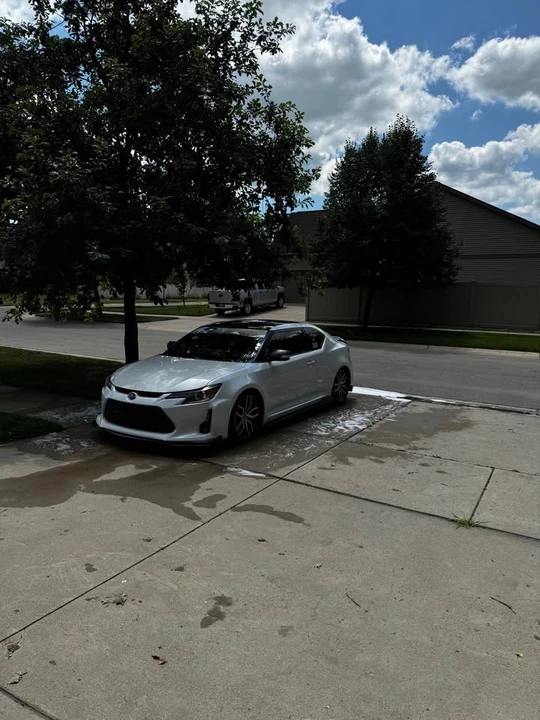 2015 Scion tC - Image 2 of 6