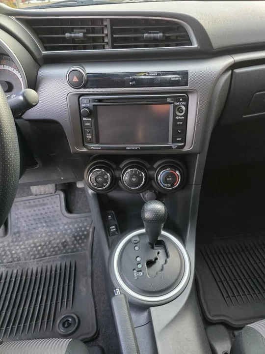 2015 Scion tC - Image 16 of 19