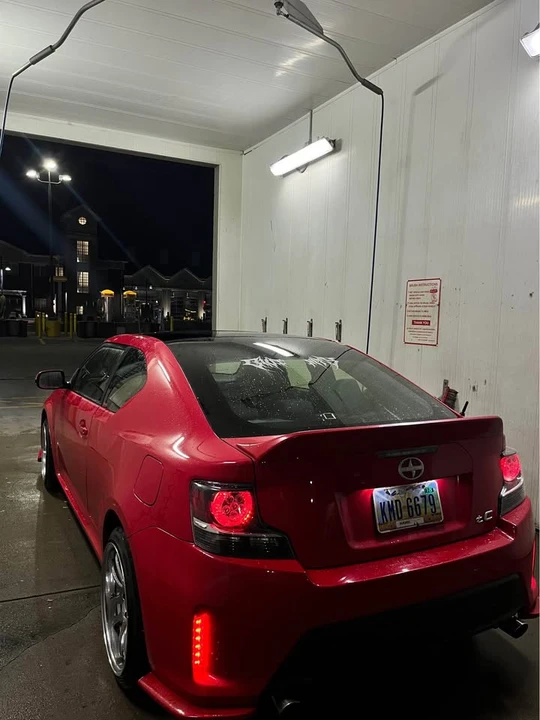2015 Scion tC - Image 9 of 11