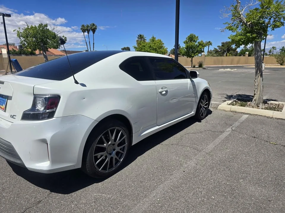 2015 Scion tC - Image 7 of 8