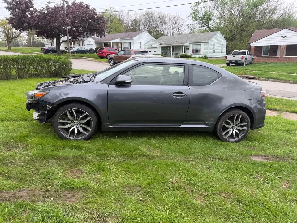 2015 Scion tC - Image 6 of 7
