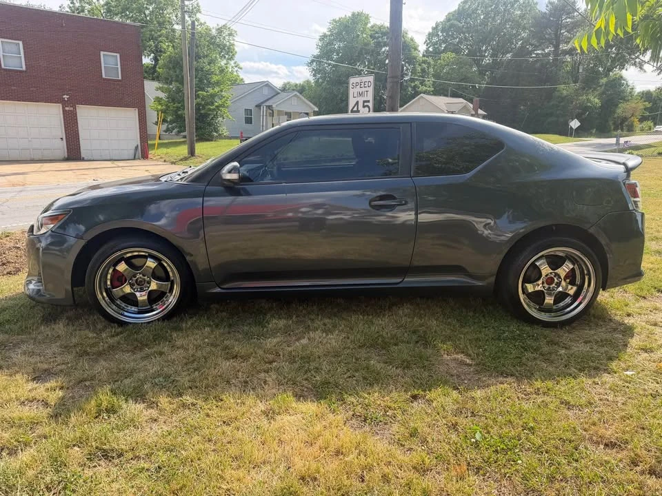 2015 Scion tC - Image 2 of 9