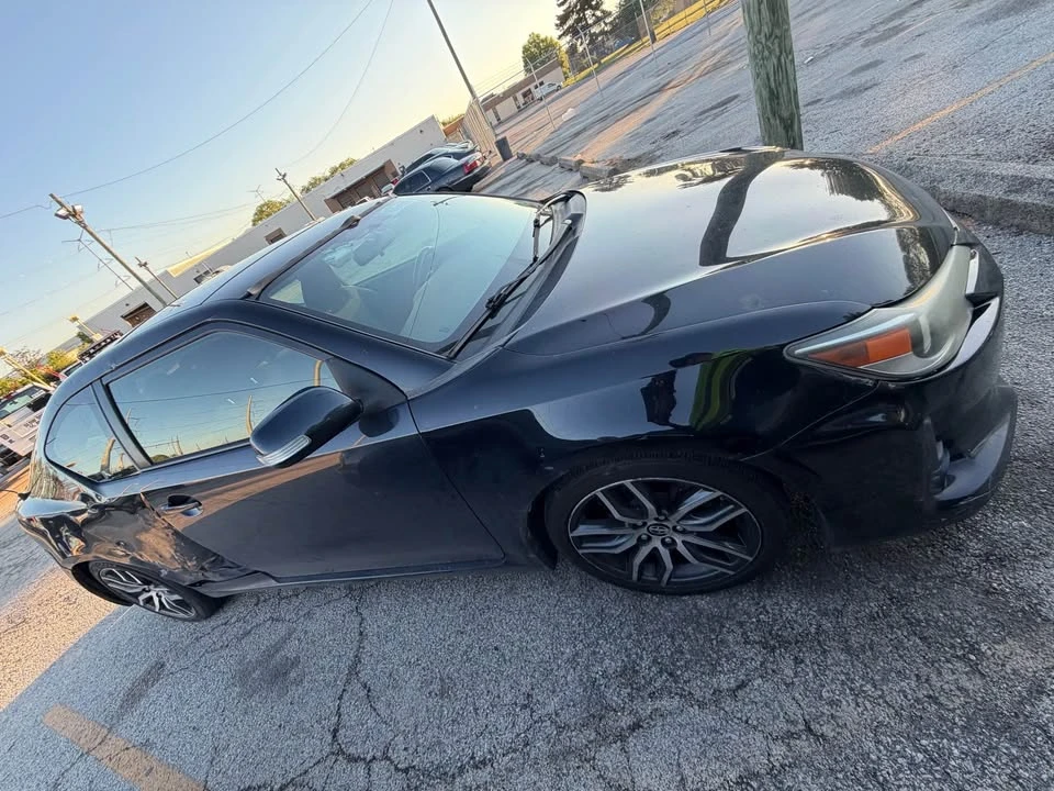 2015 Scion tC - Image 3 of 17