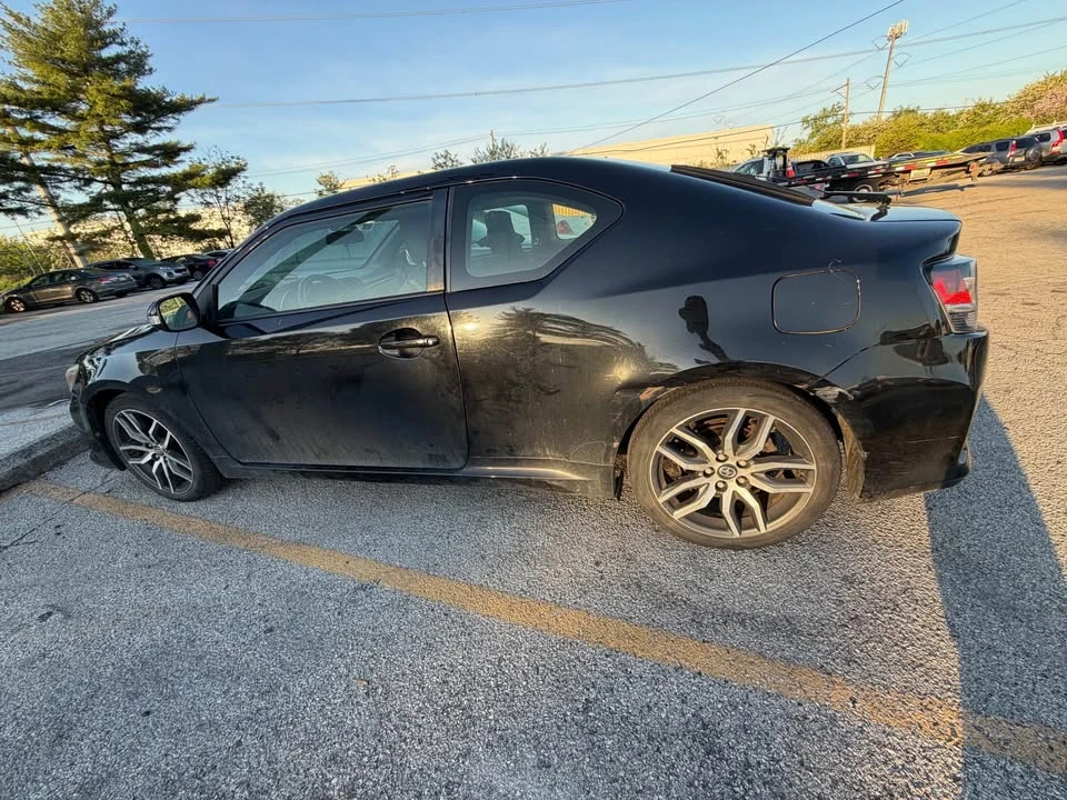 2015 Scion tC - Image 2 of 17