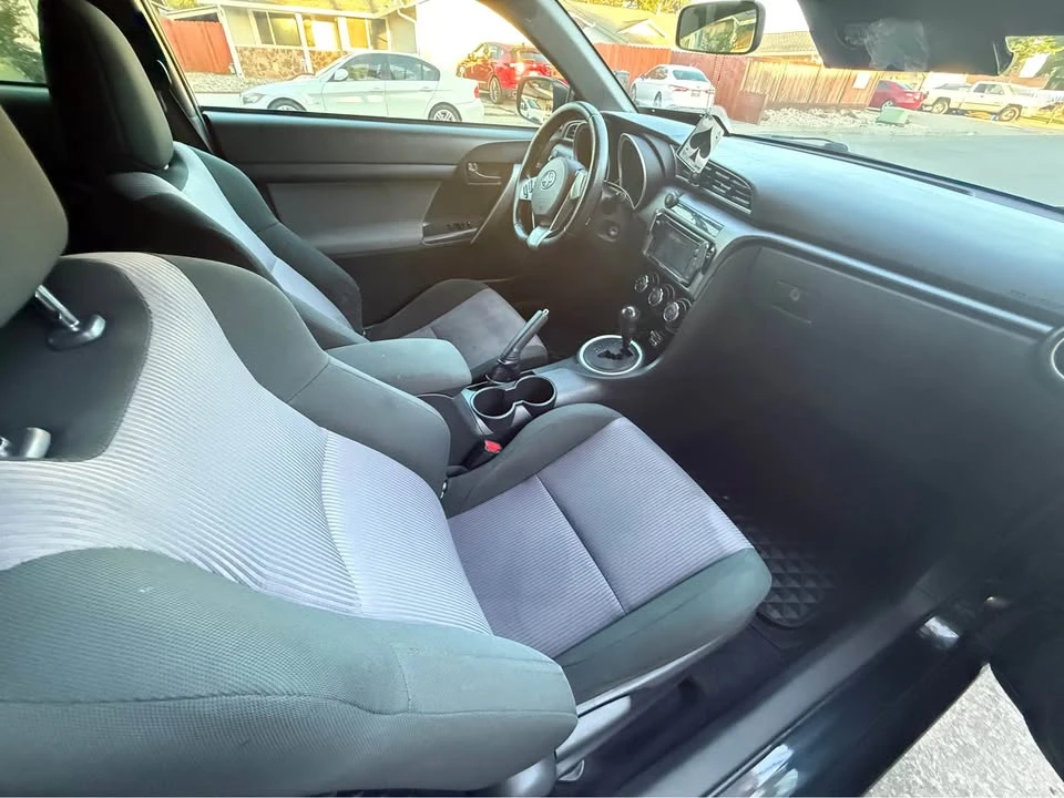 2015 Scion tC - Image 8 of 12