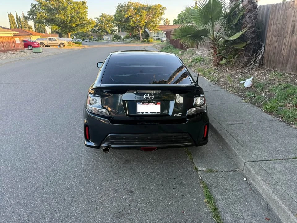 2015 Scion tC - Image 5 of 12