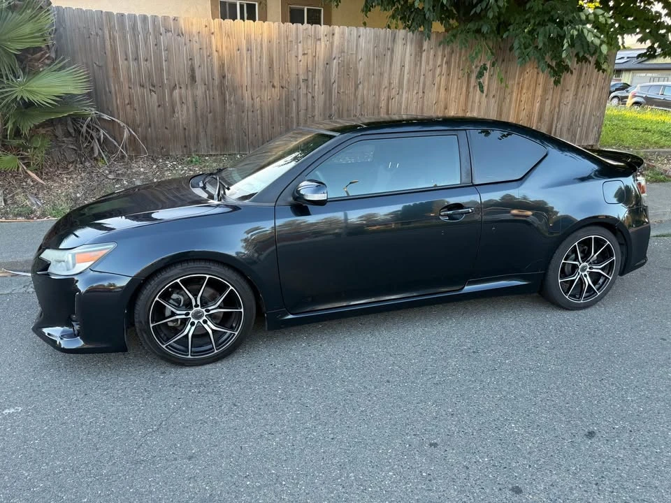 2015 Scion tC - Image 4 of 12