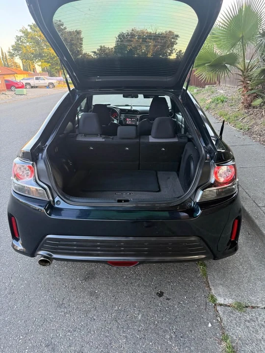 2015 Scion tC - Image 10 of 12