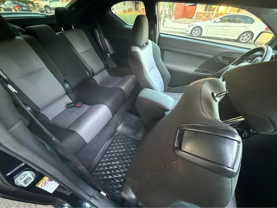 2015 Scion tC - Image 9 of 12
