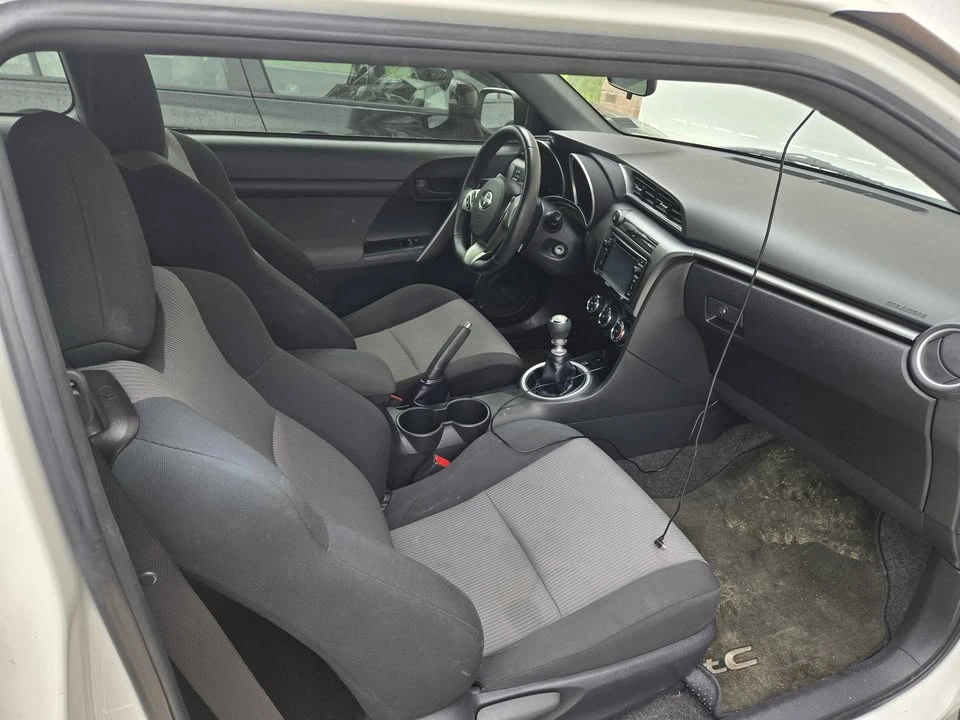 2015 Scion tC - Image 14 of 16