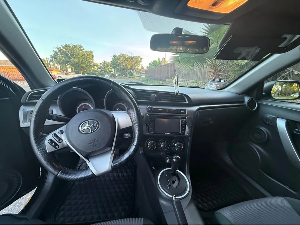 2015 Scion tC - Image 6 of 12