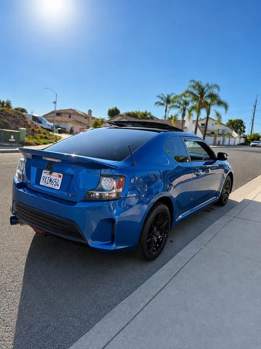 2015 Scion tC - Image 2 of 6