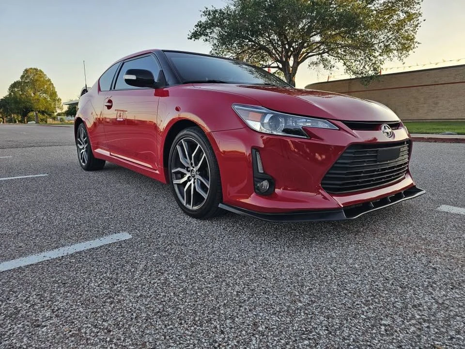2015 Scion tC - Image 2 of 20