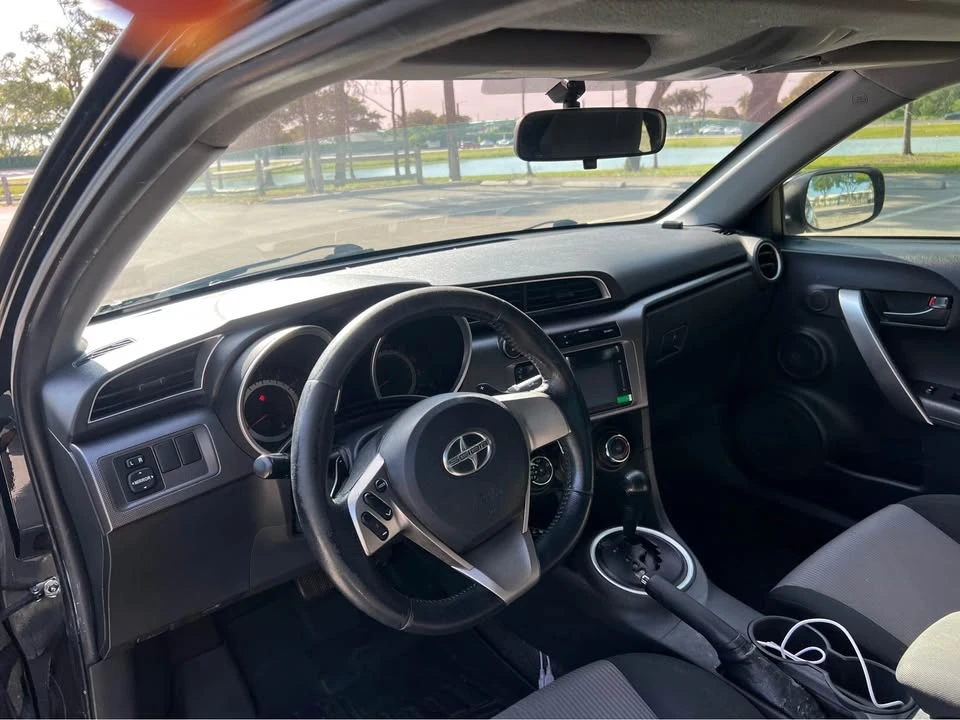 2015 Scion tC - Image 5 of 16