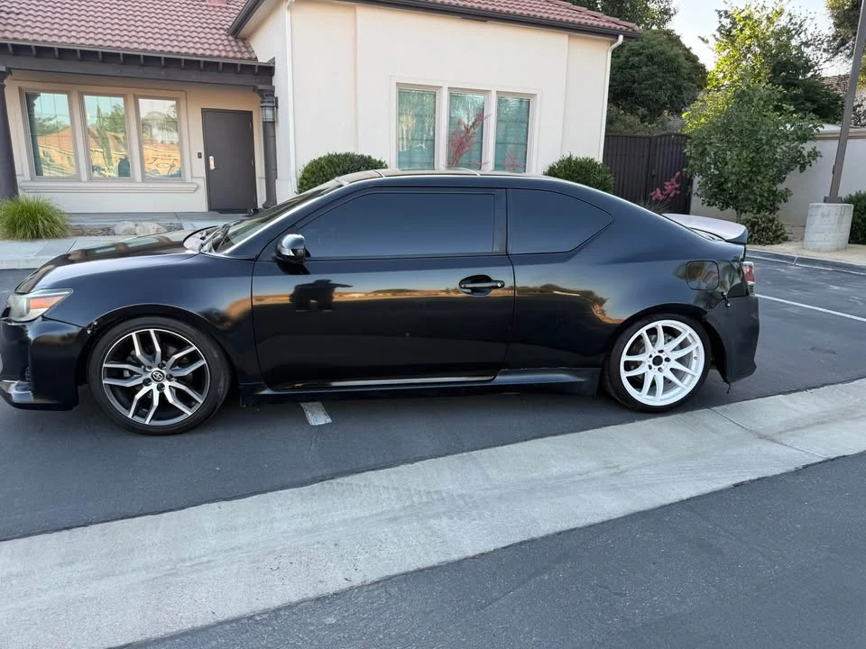 2015 Scion tC - Image 3 of 9