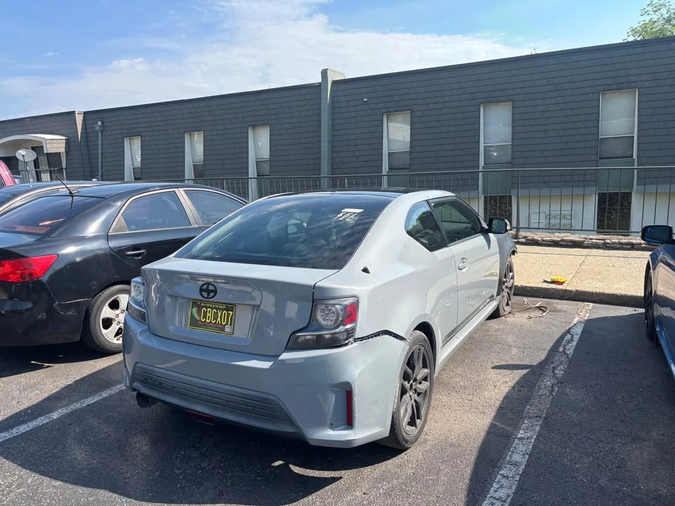 2015 Scion tC - Image 5 of 8