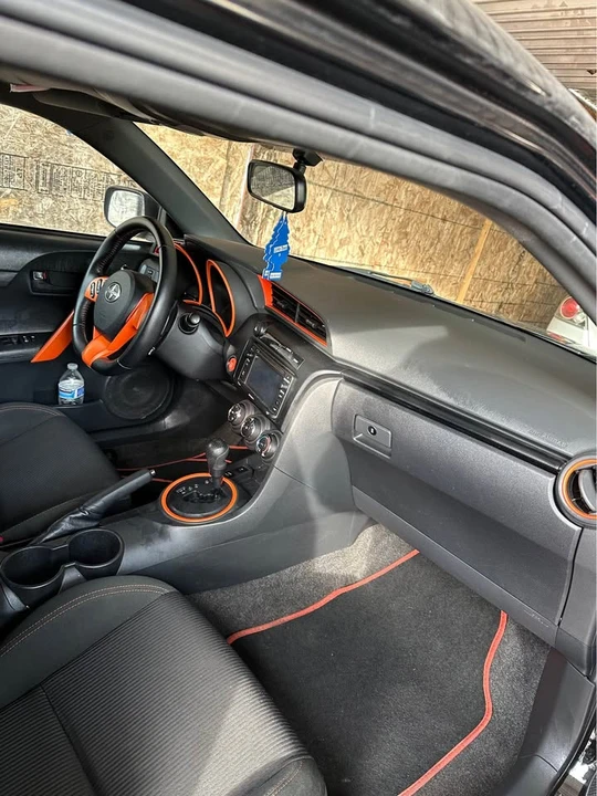 2015 Scion tC - Image 4 of 10